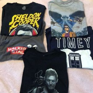 Hot Topic T Shirt Bundle!!